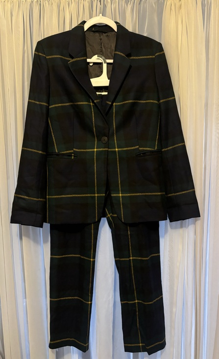 Paul Smith Jackets & Blazers - Paul Smith Women’s Matching Checkered Blazer and Pants Set
